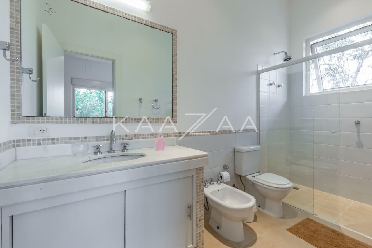 Uma vista deliciosa rodeia os ambientes, com tudo feito para relaxar. Casa na Quinta da Baroneza II. - Foto 53